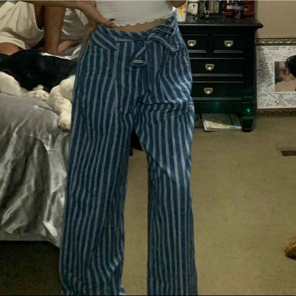 American eagle pants